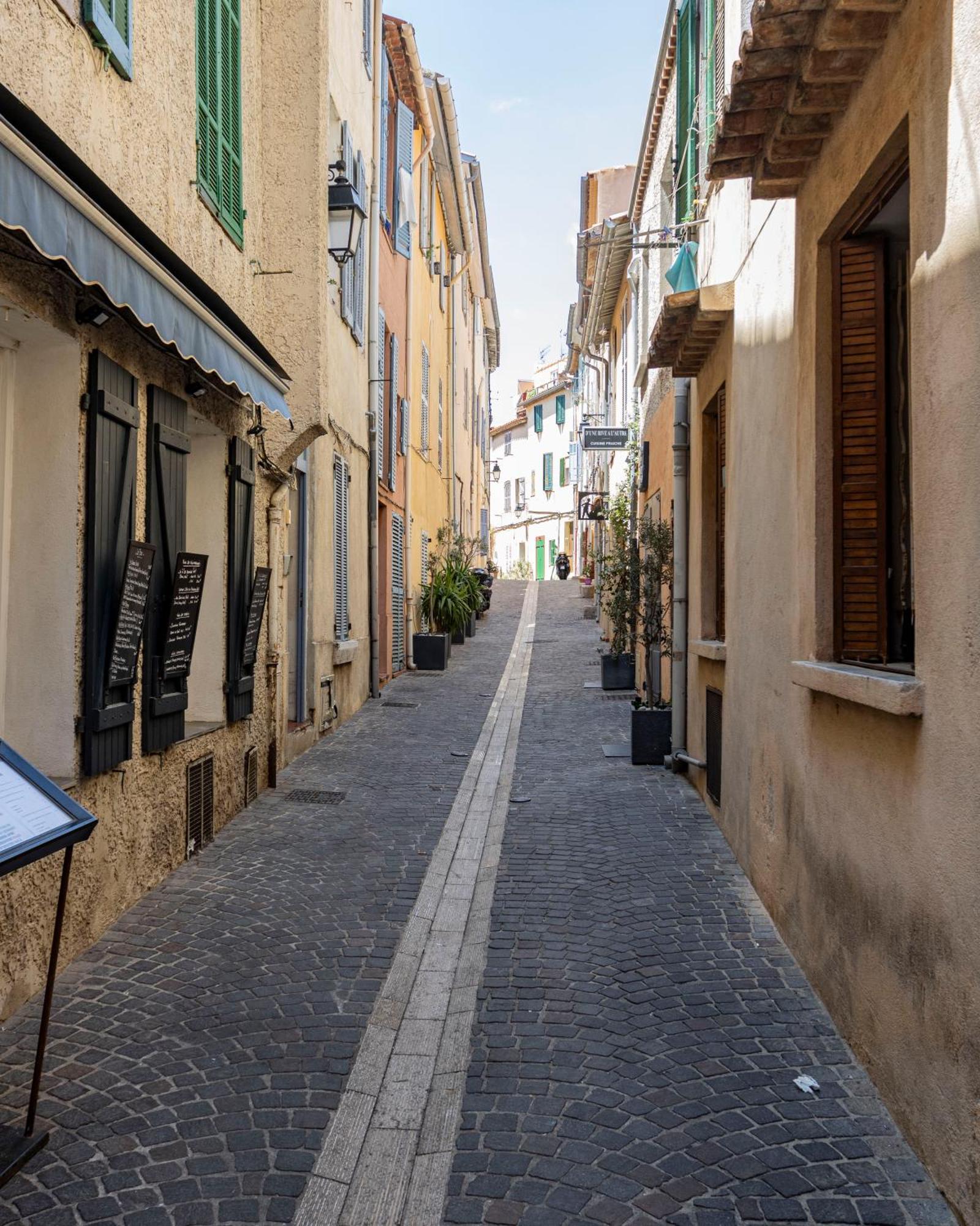 Port Village Parking Apartment Cassis